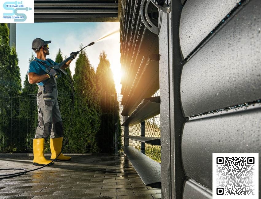 How does Sutherland Shire Pressure Cleaning Pros ensure customer satisfaction?