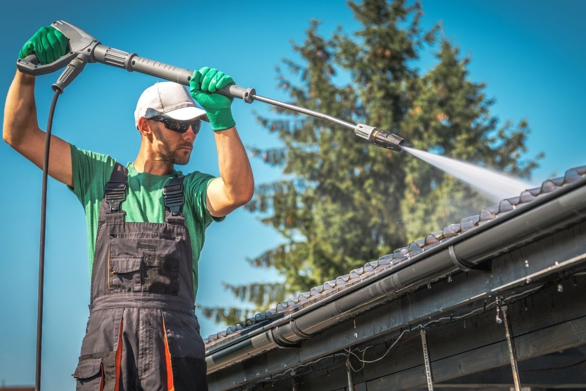 High Pressure Roof Cleaning Adelaide